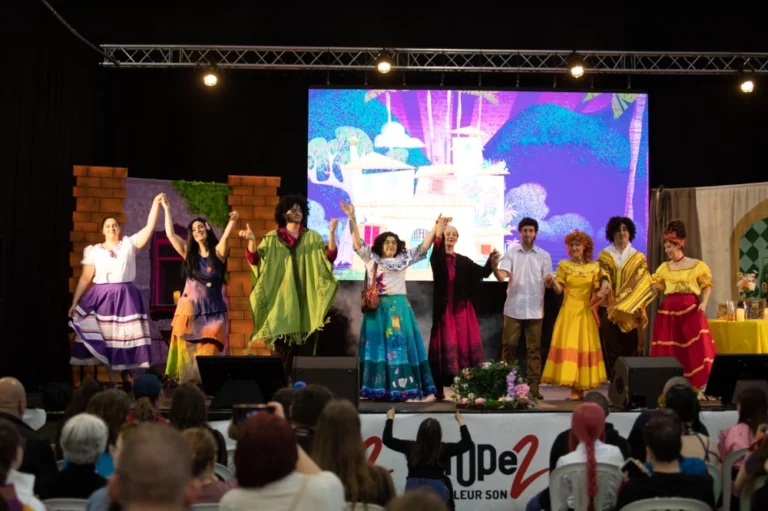 Famille Madrigal - Encanto - Show Cosplay